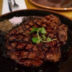 Q1 - Metropolitan Kitchen & Bar 여행 사진