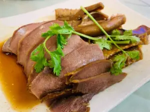 黄埔华苑酒家(黄埔总店)