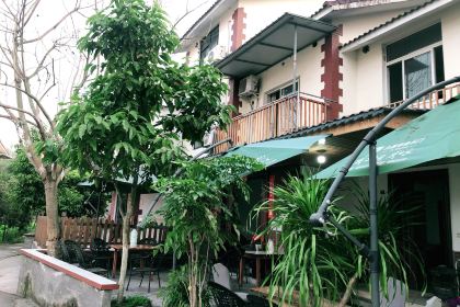 胡氏农家小院柴火鸡