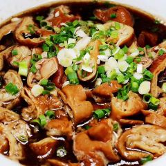 梁三哥鸡肉·源于一九九六年(青城山店) User Photo