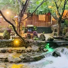 紫霞山庄 User Photo