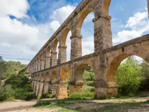 Acueducto de les Ferreres o 'Pont del Diable' (MHT)