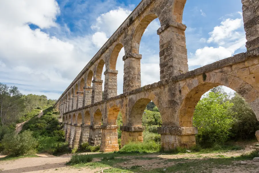 Acueducto de les Ferreres o 'Pont del Diable' (MHT)