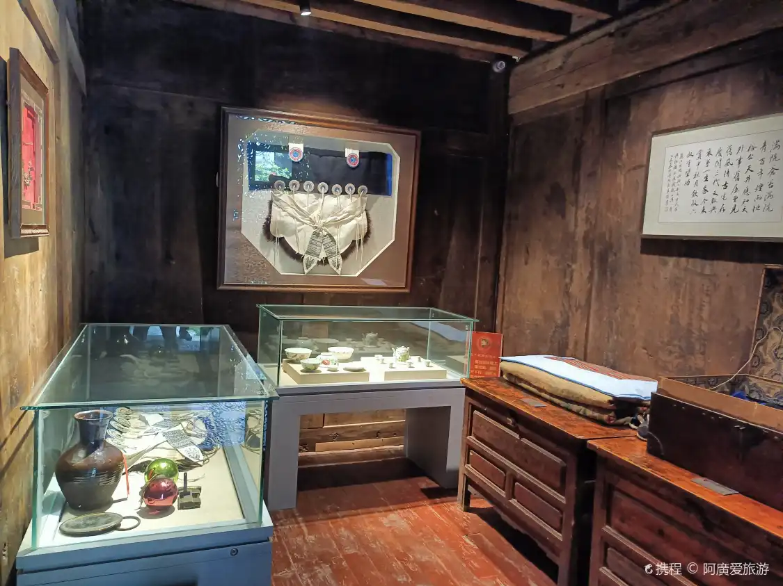 Hotels near Siliminju Museum