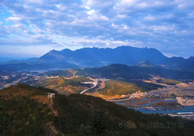 Wujun Mountain