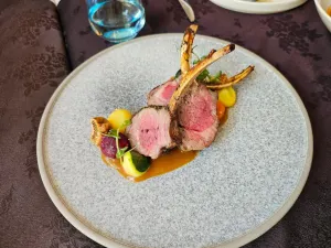 ZENZERO Restaurant & Wine Bar