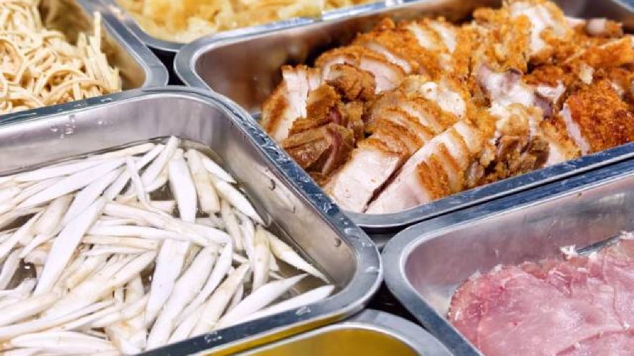 云香念过桥米线（蒙自七彩滇南店）