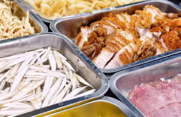 雲香念過橋米線（蒙自七彩滇南店）