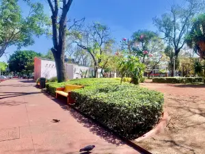 Parque Revolución (Parque Rojo)