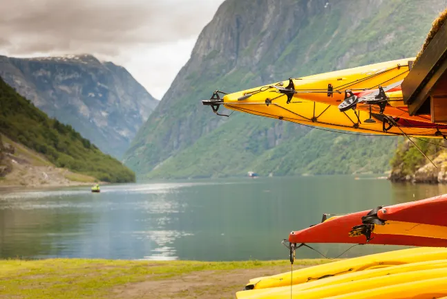 Hotels near Norwegian Glacier Museum