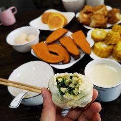 Wenyijiaoniupaiyinyue Restaurant User Photo