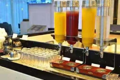 金鑾酒店·布魯斯餐廳