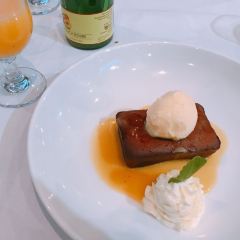 Windows Restaurant at Hotel d'Angleterre ảnh của người dùng