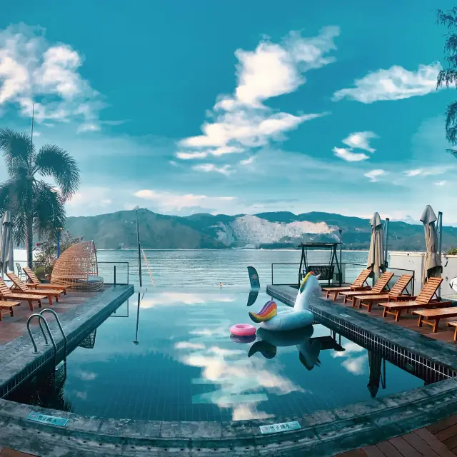 Sanya - Houhai - Nanuna Surfing Hotel