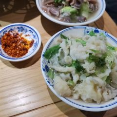 肖四女乐山跷脚牛肉(黄陂南路店) User Photo