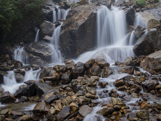 Nan'en Waterfall