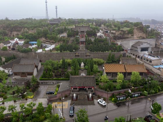 Puzhao Temple