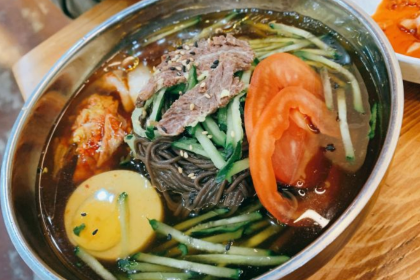 朝乡居朝鲜族参鸡汤·包饭·冷水鱼(长白山店)