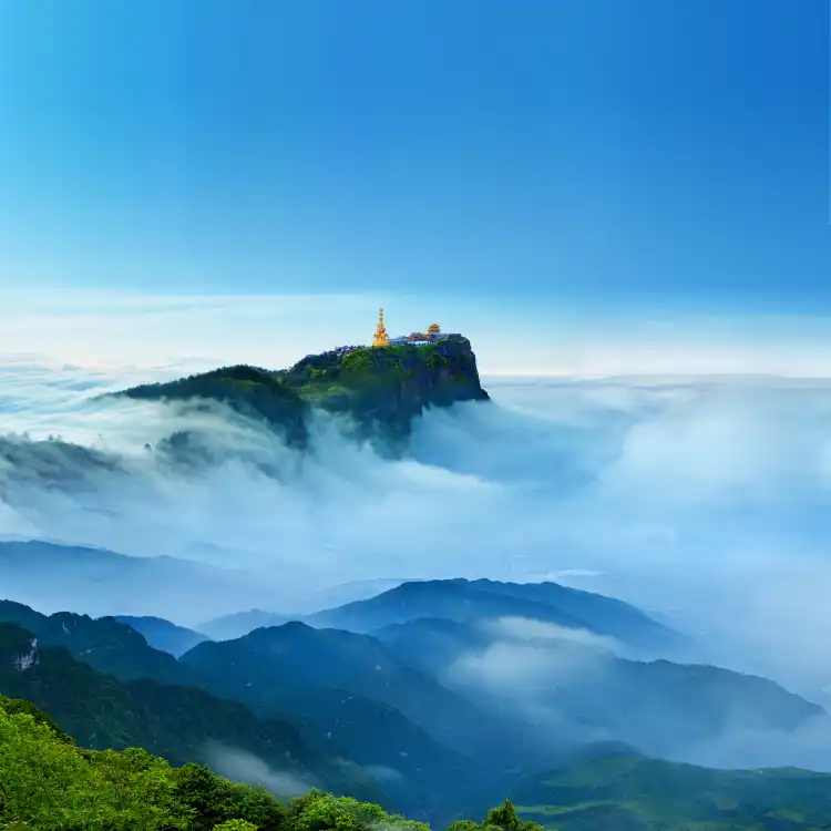 Hotels near Mount Emei