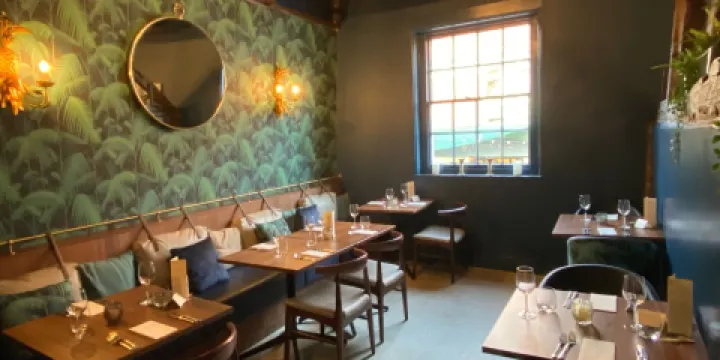 Loxley's Restaurant & Wine Bar