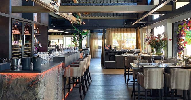 Restaurant On The Rock Aalsmeer