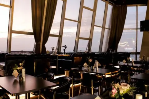 STAR ISLAND星嶼·高空酒吧