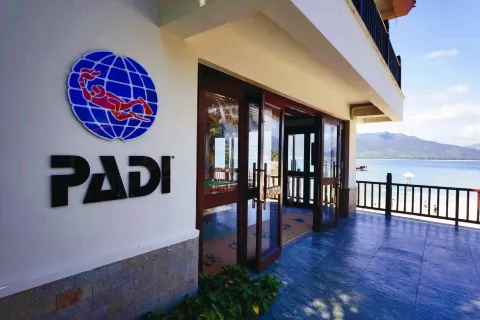 Fenjiezhou Island PADI Diving Resort