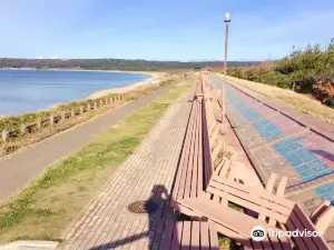 Longest Bench in the World