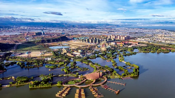 Colorful Yunnan Ancient Dian Resort