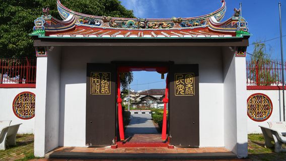 Poh San Teng Temple
