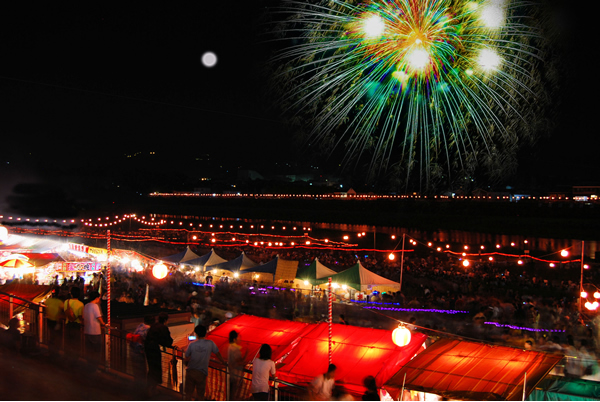 Yoshino River Festival Cool Evening Fireworks Display | Gojo