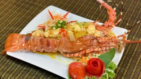 Red Corner​ Restaurant -​ Thai​ and​ Seafood in Phuket