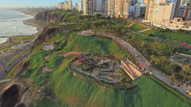 Hotels near Malecón de Miraflores