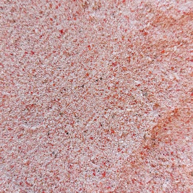 Pink Beach Labuan Bajo