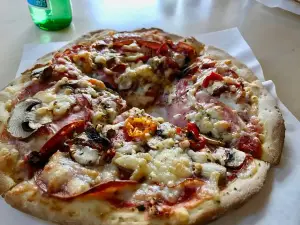 Gaga Pizza