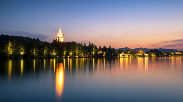 西湖遊船+杭州宋城一日遊宋城千古情【門票全包】