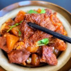 Laoshan Restaurant (zhufengdongluyifen) 여행 사진