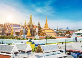 โรงเรียนนานาชาติฮาร์โรว์ โรงแรมใกล้เคียง