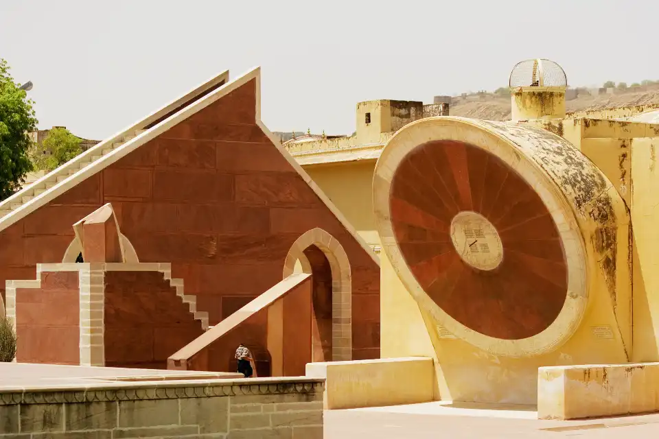 2_Jantar Mantar