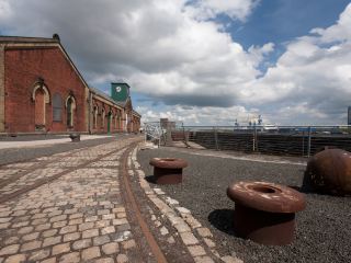 Flights from Edinburgh to Belfast International Airport