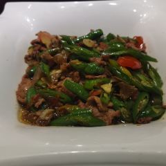 SHI ZI LOU User Photo