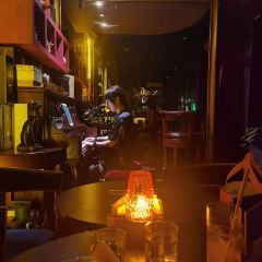 Louis Bar User Photo