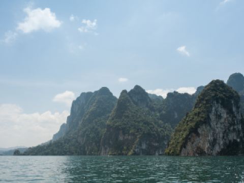 ตั๋วเครื่องบินไทยสมายล์ กรุงเทพฯ-สุราษฎร์ธานี