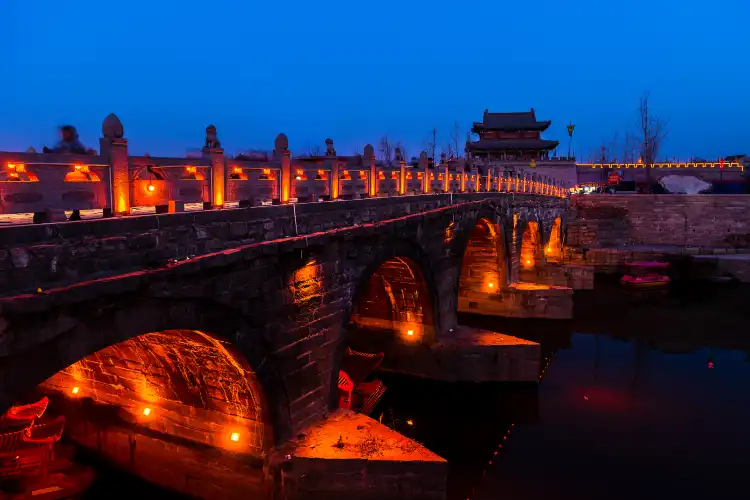 Hotels in Xun County