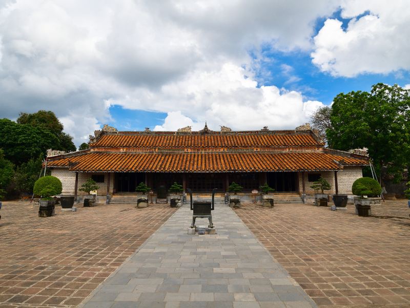 Thai Hoa Palace