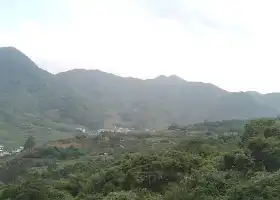 玳瑁山