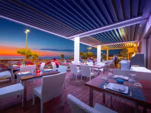 SeaView Restaurant