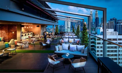 Rooftop 25 Bar and Lounge