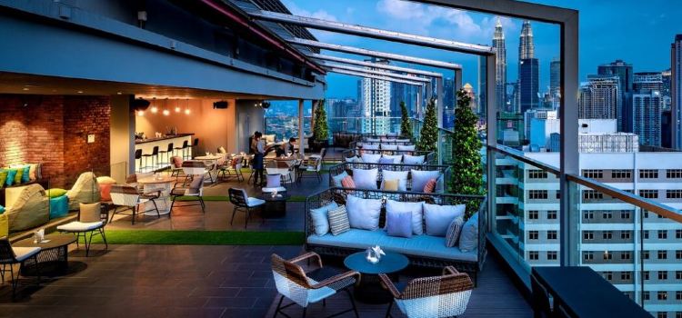 Rooftop 25 Bar and Lounge