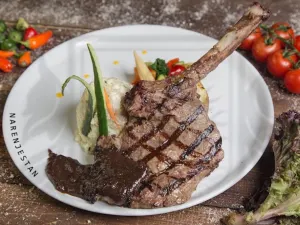 Narenjestan Restaurant